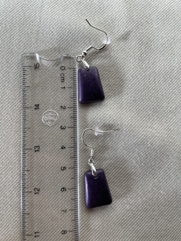 Originální probarvené náušnice malé fialové metalické